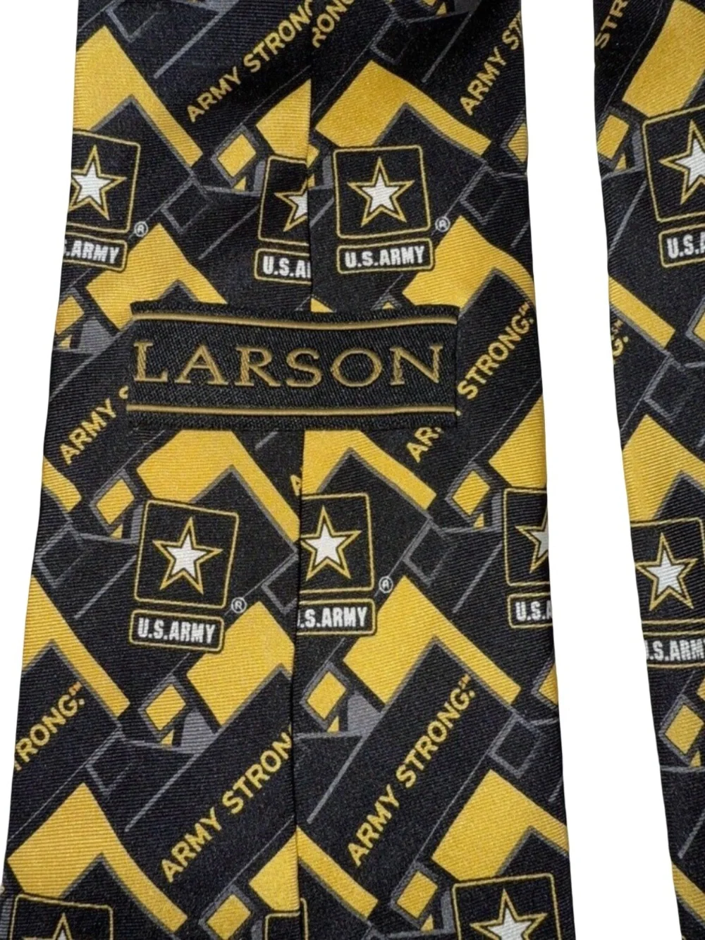 LARSON US Army Strong Themed Necktie 100% Silk 56